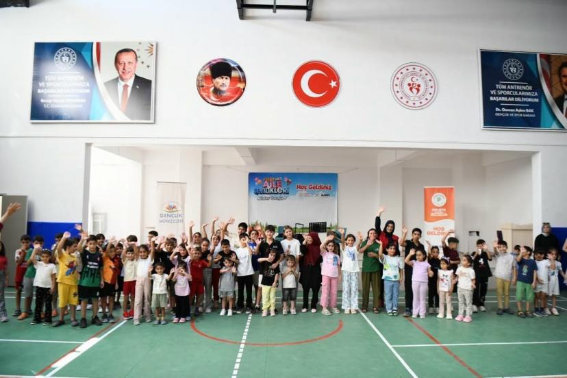 Yeşilyurt Aile Şenlikleri Melekbaba’da coşku ve neşeyle gerçekleştirildi