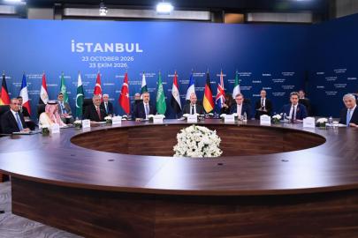 8 ülkenin dışişleri bakanları, İstanbul'daki toplantının ardından ortak bildiri yayımladı