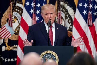 ABD Irak'tan çekildi. Trump: Irak'tan harika bir yeni başbakanla ayrılıyoruz
