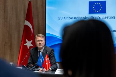 AB'den Türklere vizesiz Avrupa mesajı: "Altı kriter için üst düzey talimat verildi"