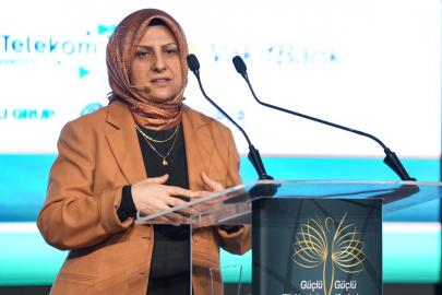 AK Parti Sosyal Politikalardan Sorumlu Genel Başkan Yardımcılığına Hülya Terzioğlu atandı
