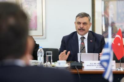 Bakan Çiftçiden Yunanistana çağrı: FETÖ mensuplarını iade edin