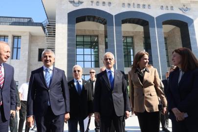 Bakan Uraloğlu, yapımı tamamlanan Edirne Garı'nı inceledi