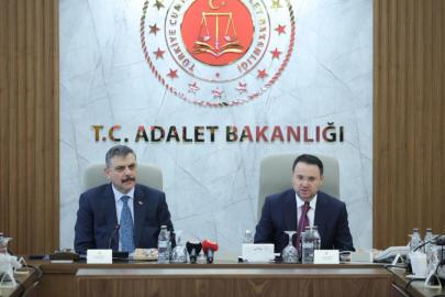 Bakanlar Çiftçi ve Gürlek bir araya geldi: Dolandırıcılıkla Mücadele Merkezi kuruluyor