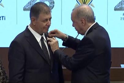 Cemil Tugay AK Parti'ye katıldı