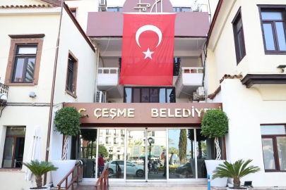 Çeşme Belediyesi'ne yolsuzluk operasyonu. Başkan yardımcısına gözaltı kararı