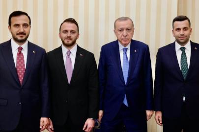Cumhurbaşkanı Erdoğan, Üsküdar ve Ataşehir Belediye Başkan Vekilleri'ni kabul etti