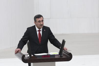 Cumhurbaşkanı Yardımcısı Yılmaz, fon soruşturması konusunda TBMM'yi bilgilendirecek