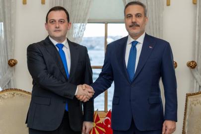 Dışişleri Bakanı Fidan Kuzey Makedonya Devlet Bakanı Zeynulayı kabul etti