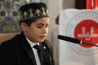 Elazığ’da Kur’an-ı Kerim’i yüzünden güzel okuma bölge finali heyecanı