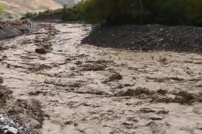 Elazığ’da sağanak sonrası sel meydana geldi
