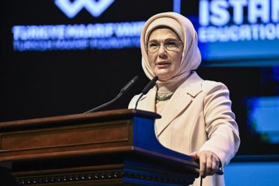 Emine Erdoğan'dan Türkiye Maarif Vakfı 10. Yıl Programı'na ilişkin paylaşım