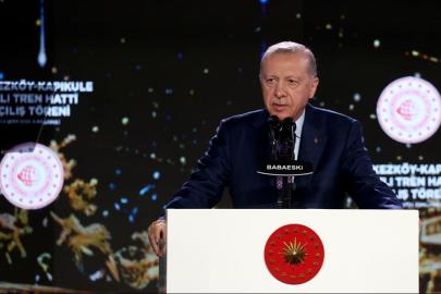 Erdoğan: Kim milletin emanetine el uzatırsa karşısında bizi bulur