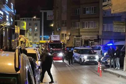 Erzurum’da hareketli gece: Çatıya çıkan firari şahıs ikna edilerek gözaltına alındı