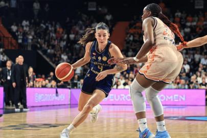 Fenerbahçe Tarfin FIBA Kadınlar Süper Kupası'nın sahibi oldu