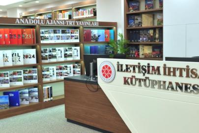 İletişim İhtisas Kütüphanesine kurumsal sorumluluk özel ödülü