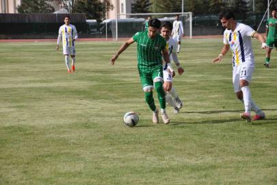 Kars 36 Spor, Fatsa Belediyespor’u tek golle geçerek tur atladı