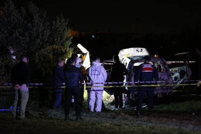 Manisa'da dehşet. Yanan araçta ceset bulundu