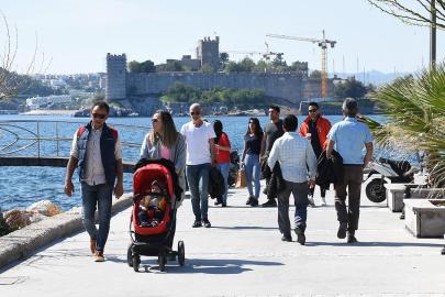 Sıcaklıklar hafta ortasından itibaren artacak